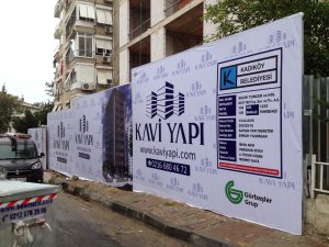 parapet reklamları inşaat branda reklam afişi