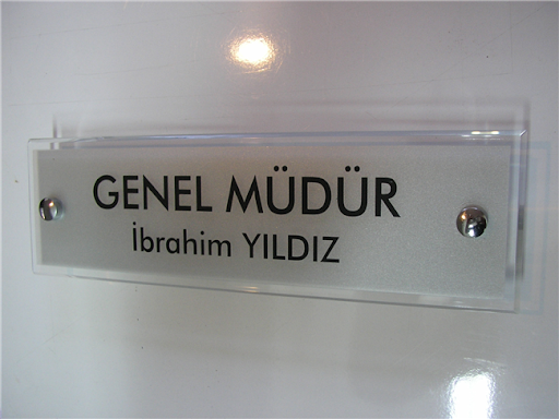 Ofis Kapı İsimliği 3 ofis kapi isimlikleri ic dis mekan