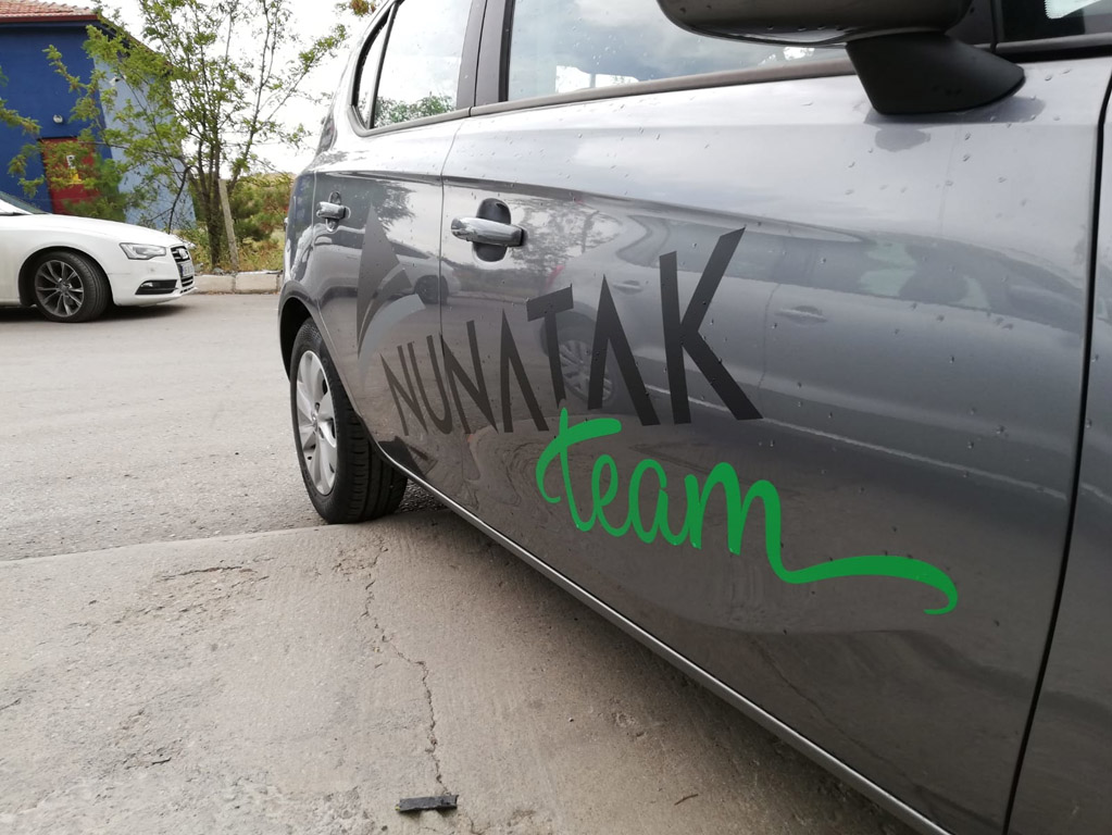 Beykoz Araç Kapı Logosu 3 Sirket Araci Kapi Logosu • Kamyonet Kapi Logosu • Panelvan Kapi Logosu • Binek Arac Kapi Logosu • Sirket Kamyoneti Kapi Logosu • Filo Kapi Logosu • Kiralik Arac Kapi Logosu 1